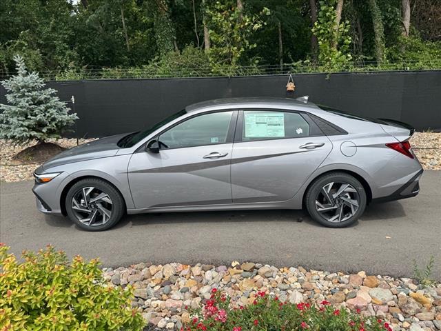 new 2025 Hyundai Elantra car, priced at $23,703