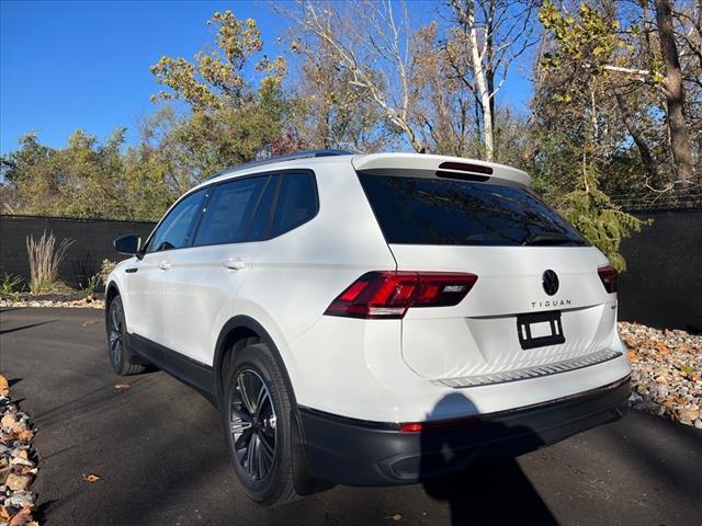 new 2024 Volkswagen Tiguan car, priced at $34,968