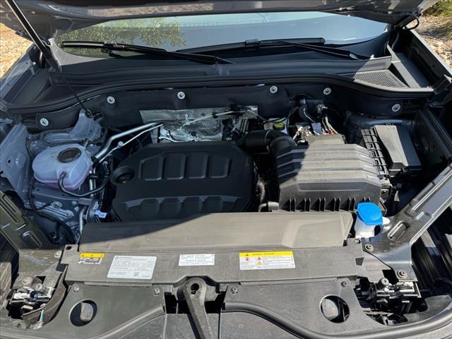 new 2026 Volkswagen Atlas Cross Sport car, priced at $48,355