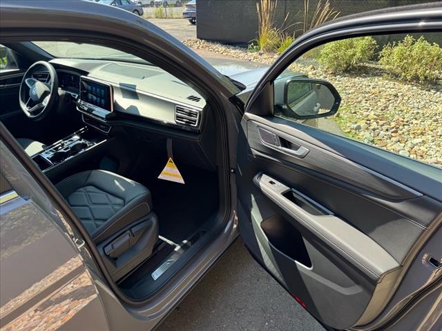 new 2026 Volkswagen Atlas Cross Sport car, priced at $48,355