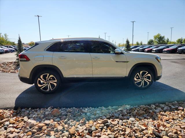 used 2020 Volkswagen Atlas Cross Sport car, priced at $32,988