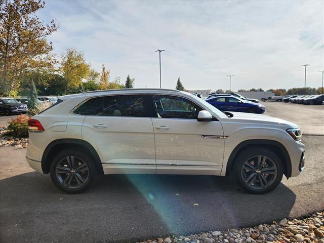 used 2022 Volkswagen Atlas Cross Sport car, priced at $27,988