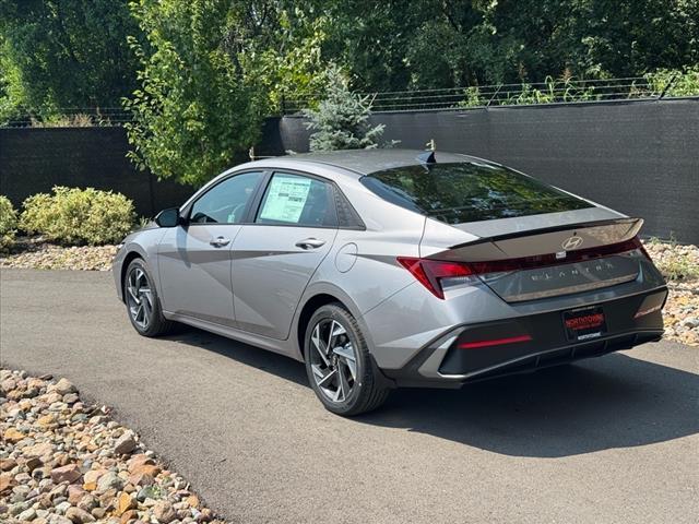 new 2025 Hyundai Elantra car, priced at $21,370