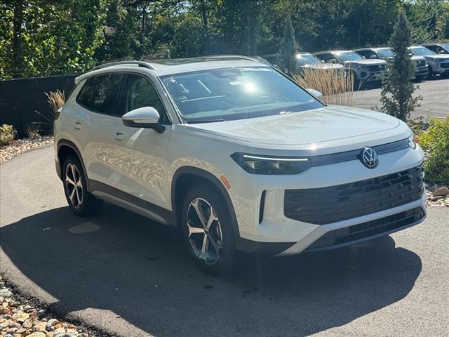 new 2025 Volkswagen Tiguan car, priced at $36,770