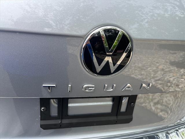 new 2024 Volkswagen Tiguan car, priced at $35,454