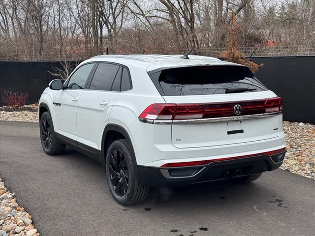 new 2025 Volkswagen Atlas Cross Sport car, priced at $42,211