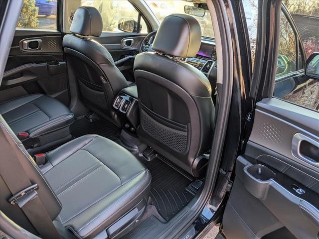 used 2021 Kia Sorento car, priced at $22,988