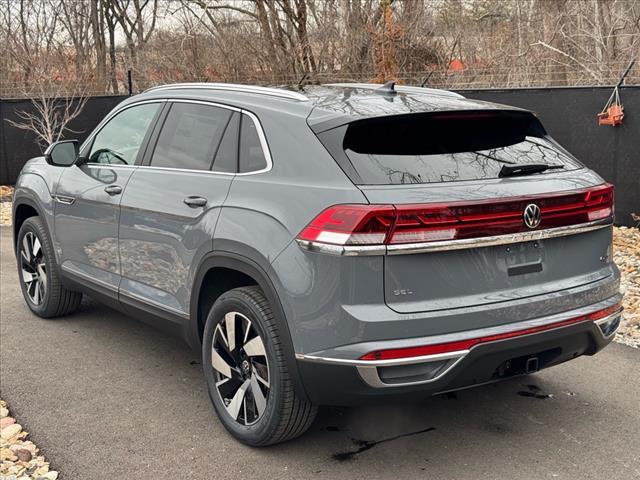 new 2025 Volkswagen Atlas Cross Sport car, priced at $45,296