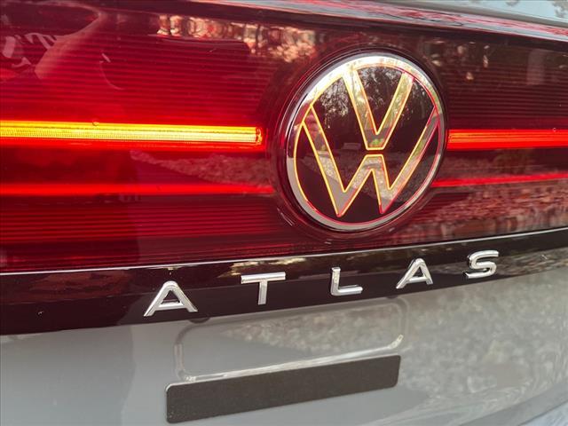 new 2025 Volkswagen Atlas car, priced at $48,439