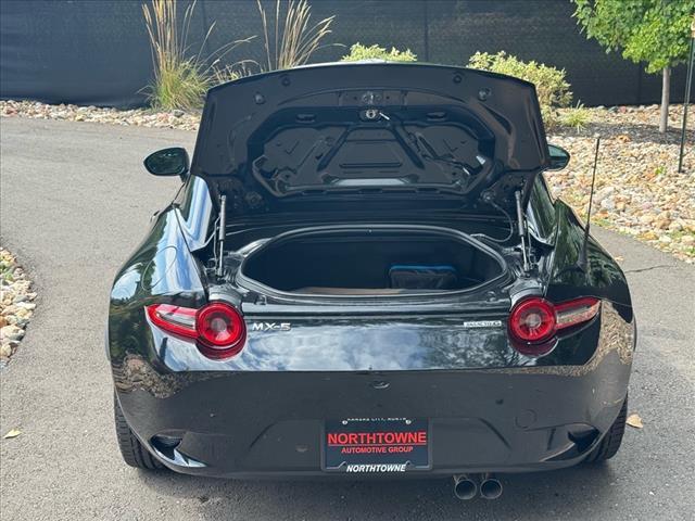 new 2025 Mazda MX-5 Miata RF car, priced at $39,705