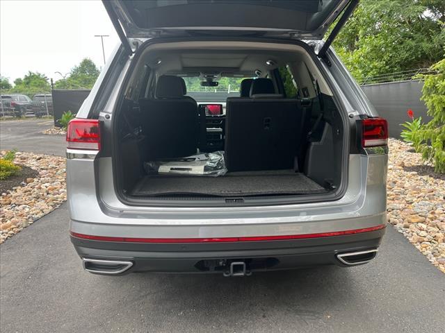 new 2024 Volkswagen Atlas car, priced at $49,984