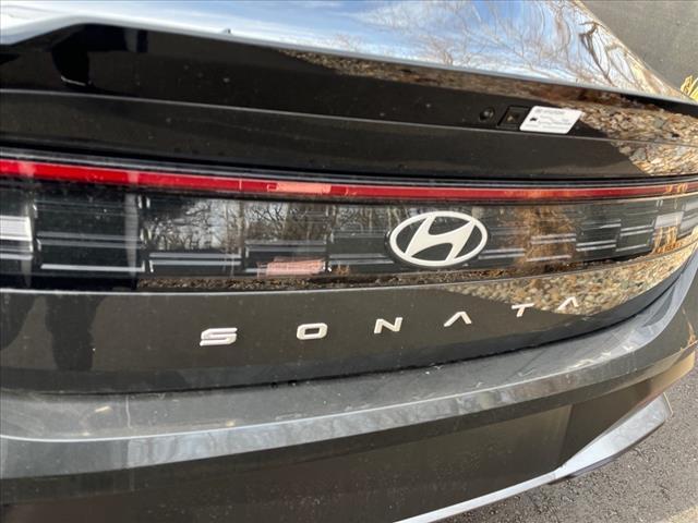 new 2025 Hyundai Sonata car, priced at $35,853