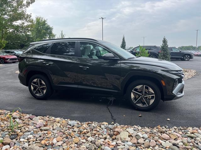 new 2025 Hyundai Tucson car, priced at $32,499