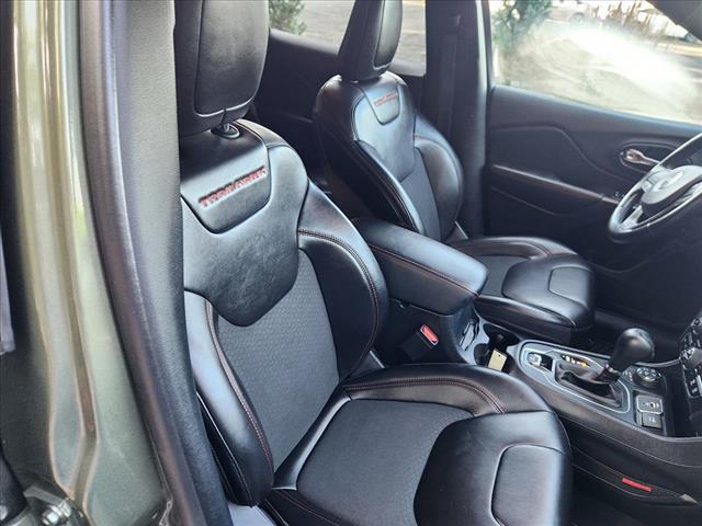 used 2020 Jeep Cherokee car, priced at $19,995