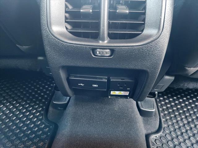 used 2020 Jeep Cherokee car, priced at $19,995