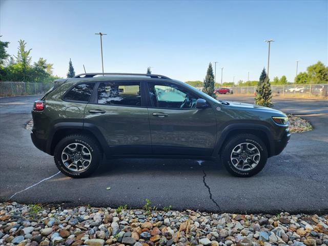 used 2020 Jeep Cherokee car, priced at $19,995