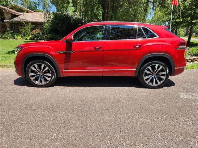 used 2022 Volkswagen Atlas Cross Sport car, priced at $38,988