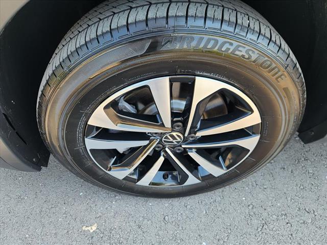 used 2024 Volkswagen Tiguan car, priced at $25,988