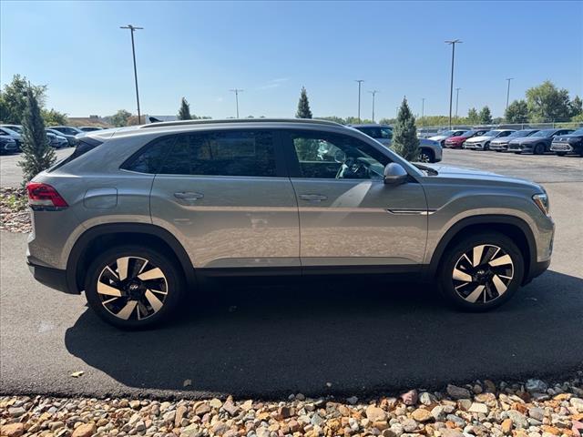 new 2026 Volkswagen Atlas Cross Sport car, priced at $46,105