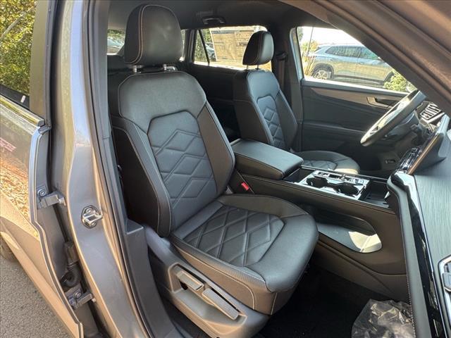 new 2026 Volkswagen Atlas Cross Sport car, priced at $46,105