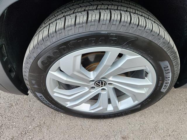 used 2020 Volkswagen Atlas Cross Sport car, priced at $27,988