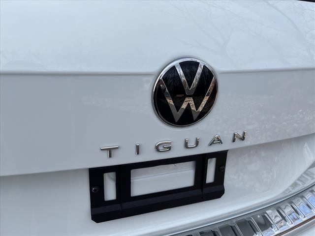 new 2024 Volkswagen Tiguan car, priced at $28,200