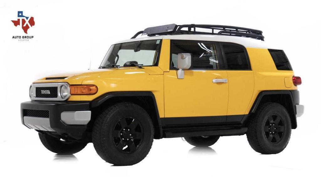 used 2008 Toyota FJ Cruiser car, priced at $17,895