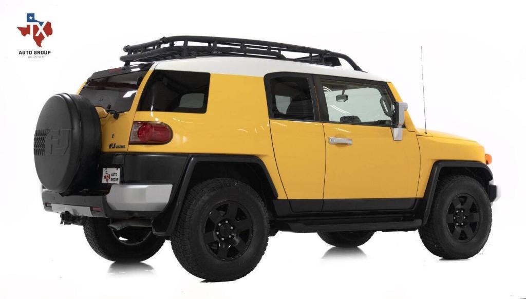 used 2008 Toyota FJ Cruiser car, priced at $17,895