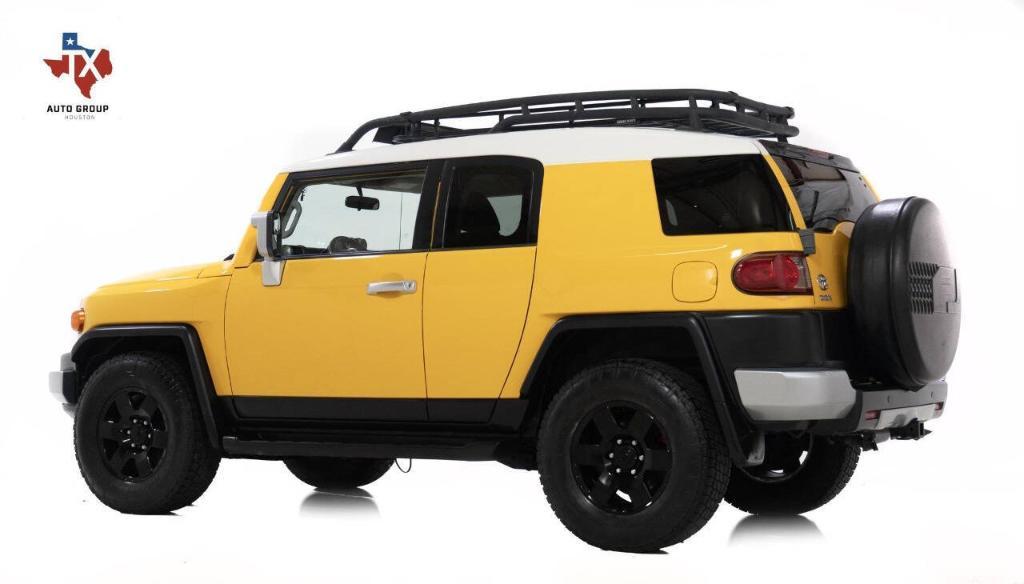 used 2008 Toyota FJ Cruiser car, priced at $17,895