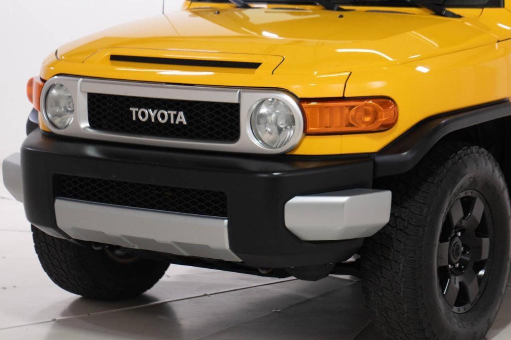 used 2008 Toyota FJ Cruiser car, priced at $17,895