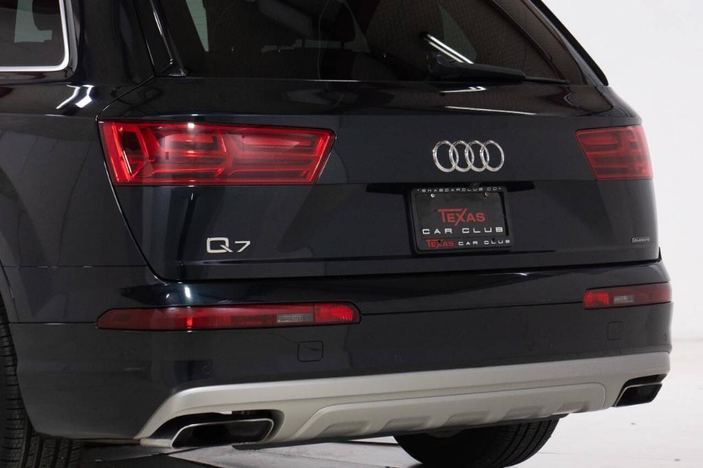 used 2017 Audi Q7 car, priced at $18,395