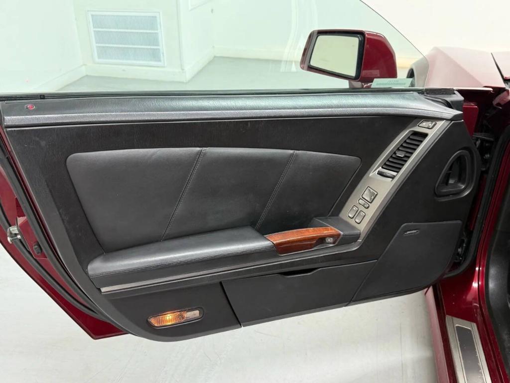 used 2007 Cadillac XLR car, priced at $16,950