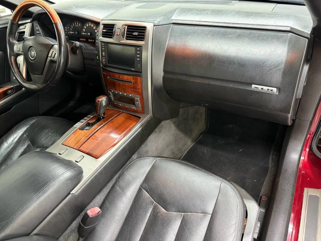 used 2007 Cadillac XLR car, priced at $16,950