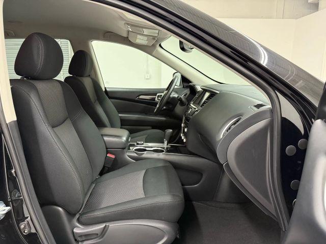 used 2020 Nissan Pathfinder car, priced at $18,733