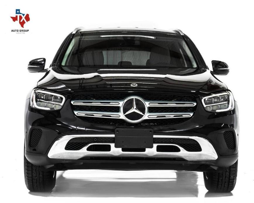 used 2021 Mercedes-Benz GLC 300 car, priced at $28,095