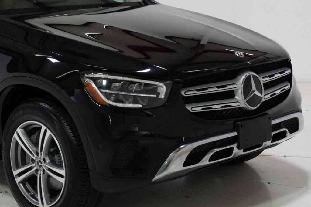 used 2021 Mercedes-Benz GLC 300 car, priced at $28,095