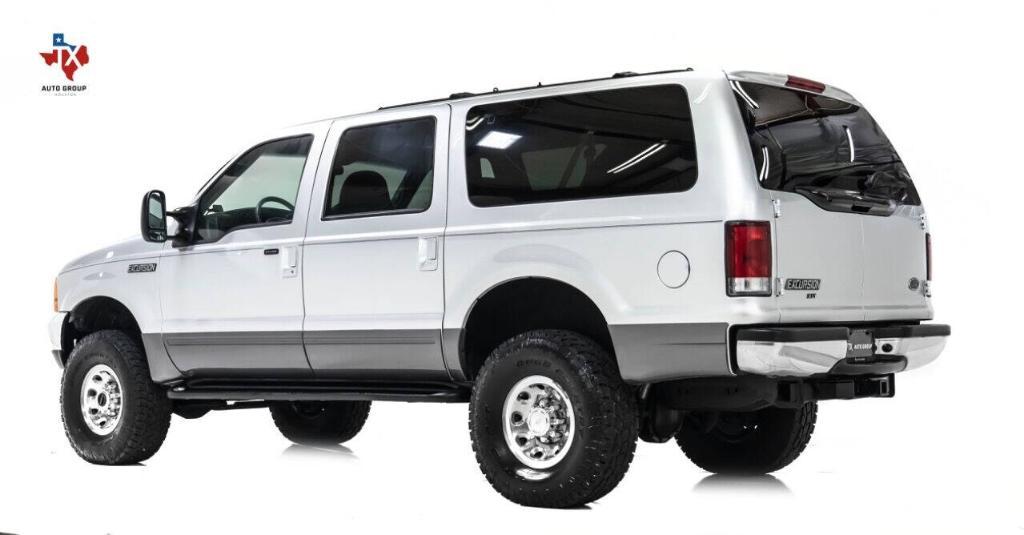 used 2001 Ford Excursion car, priced at $31,695