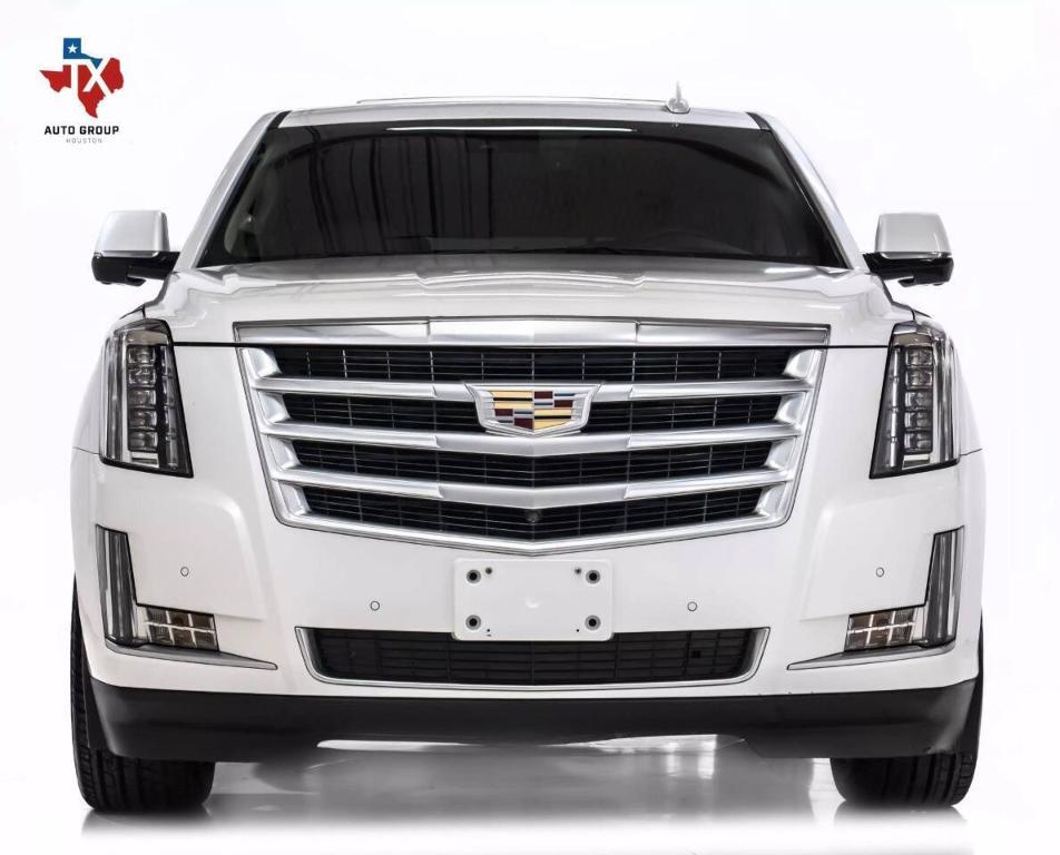 used 2016 Cadillac Escalade ESV car, priced at $23,895