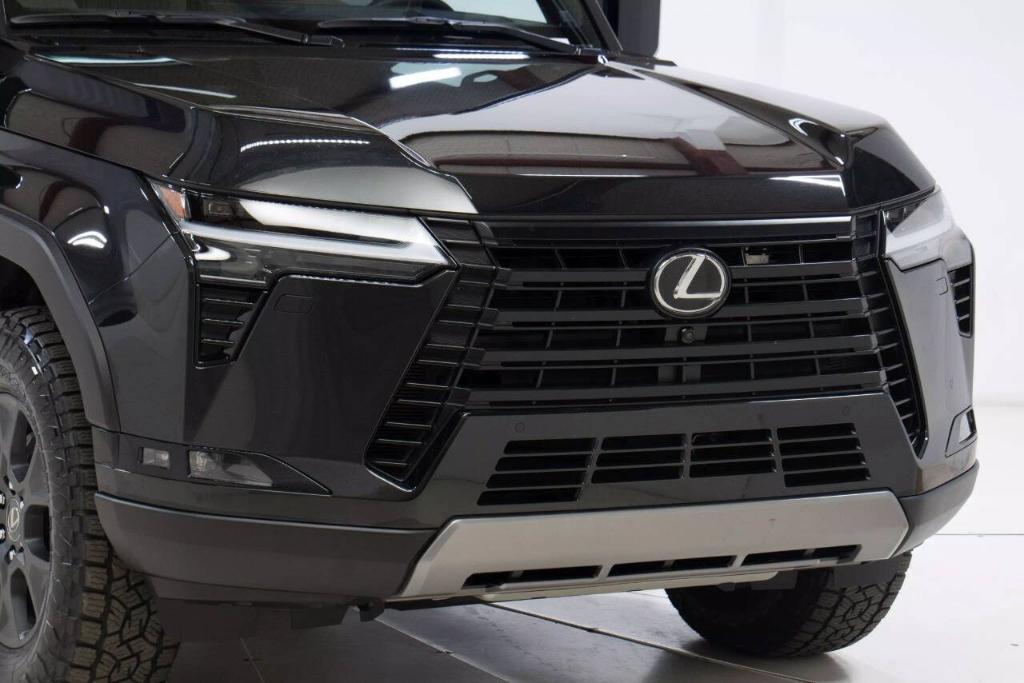 used 2024 Lexus GX 550 car, priced at $87,995