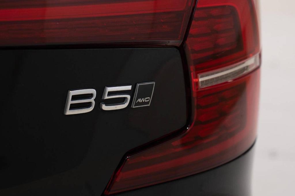 used 2022 Volvo S60 car, priced at $19,900