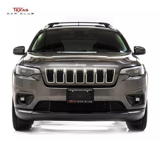 used 2019 Jeep Cherokee car, priced at $12,995