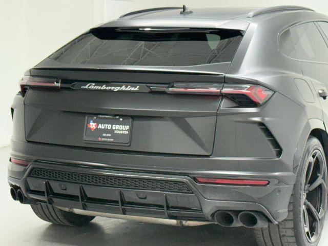 used 2020 Lamborghini Urus car, priced at $154,995