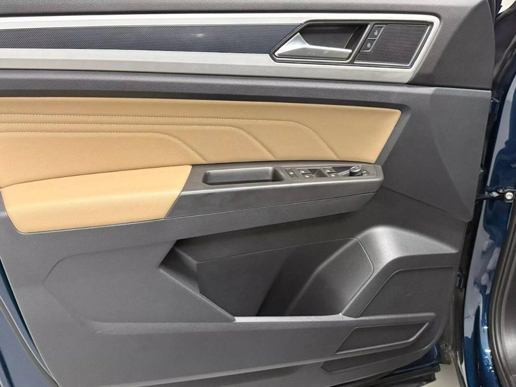 used 2022 Volkswagen Atlas Cross Sport car, priced at $32,333