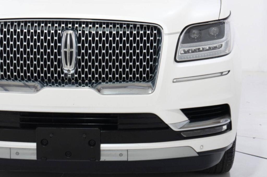 used 2019 Lincoln Navigator car, priced at $31,299