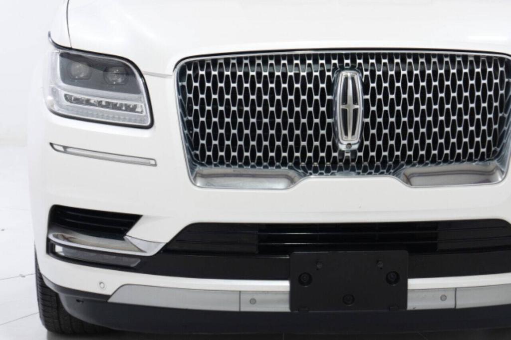 used 2019 Lincoln Navigator car, priced at $31,299