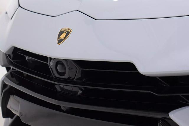 used 2023 Lamborghini Urus car, priced at $282,999