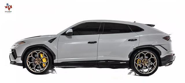 used 2023 Lamborghini Urus car, priced at $282,999