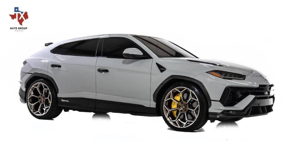 used 2023 Lamborghini Urus car, priced at $282,699