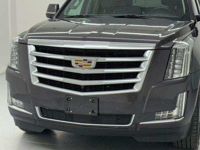 used 2016 Cadillac Escalade car, priced at $27,995