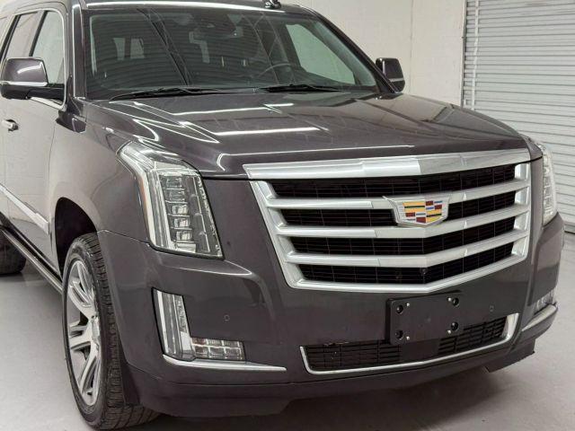 used 2016 Cadillac Escalade car, priced at $27,995